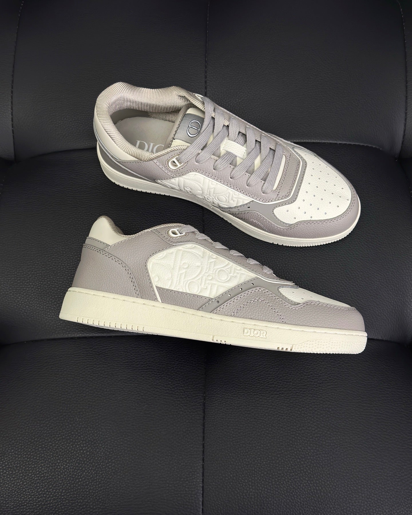 Dior B27 "Grey-White"