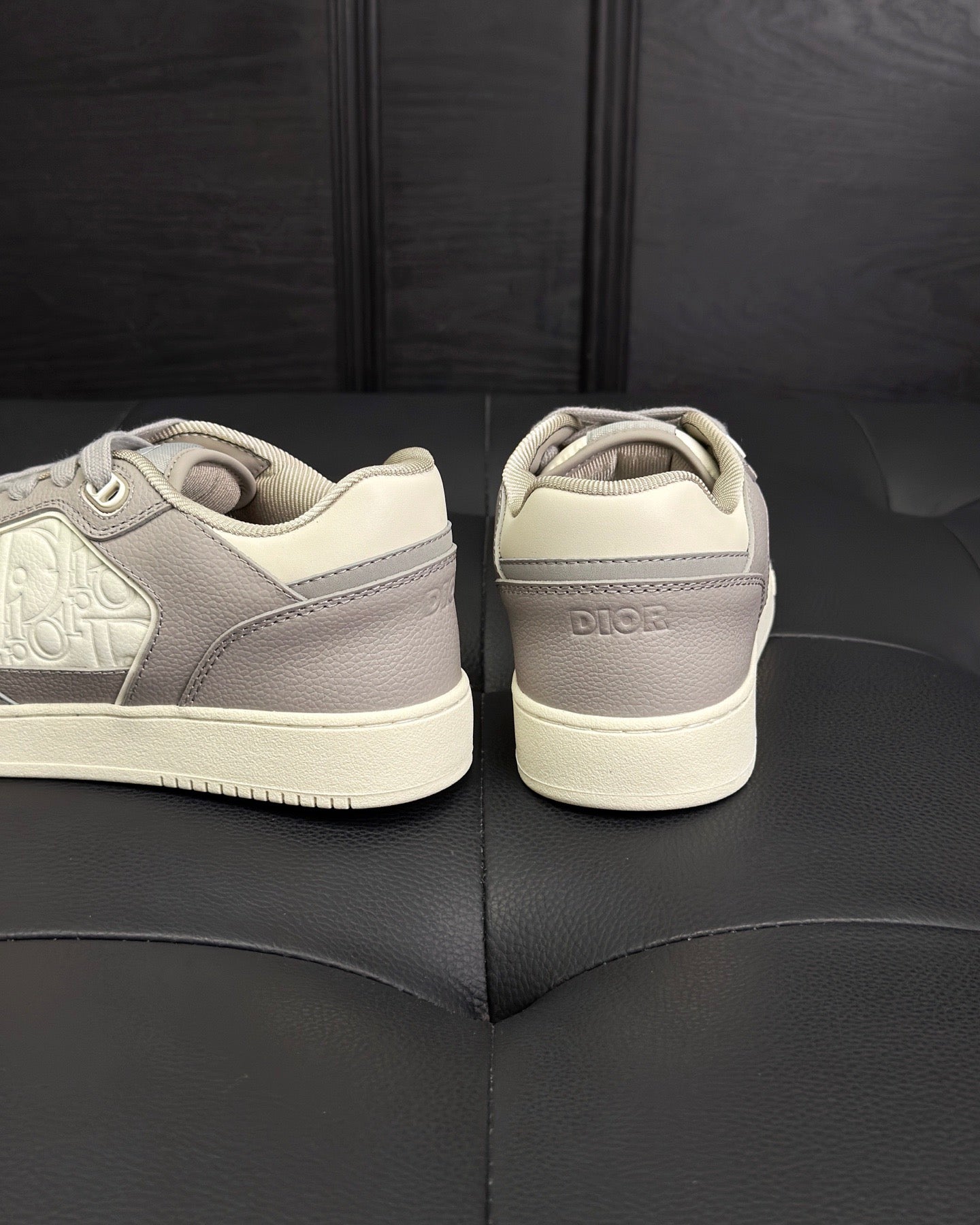 Dior B27 "Grey-White"