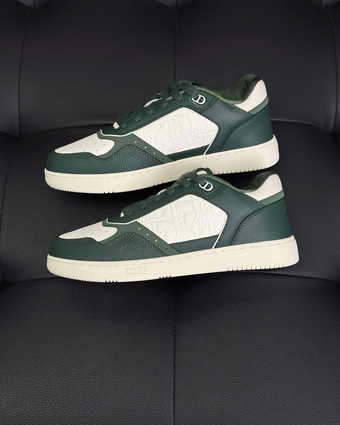 Dior B27 "Green-White"