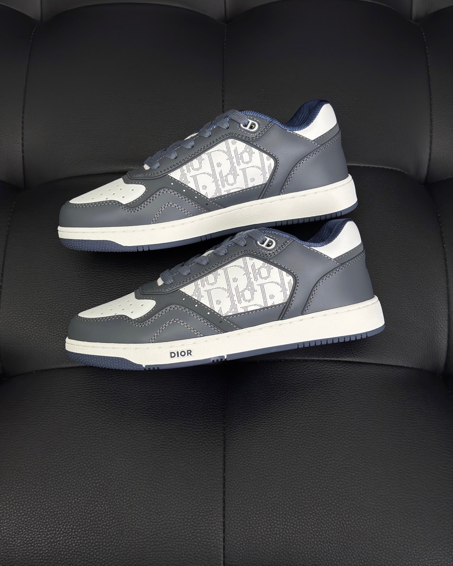 Dior B27 "Grey-White"