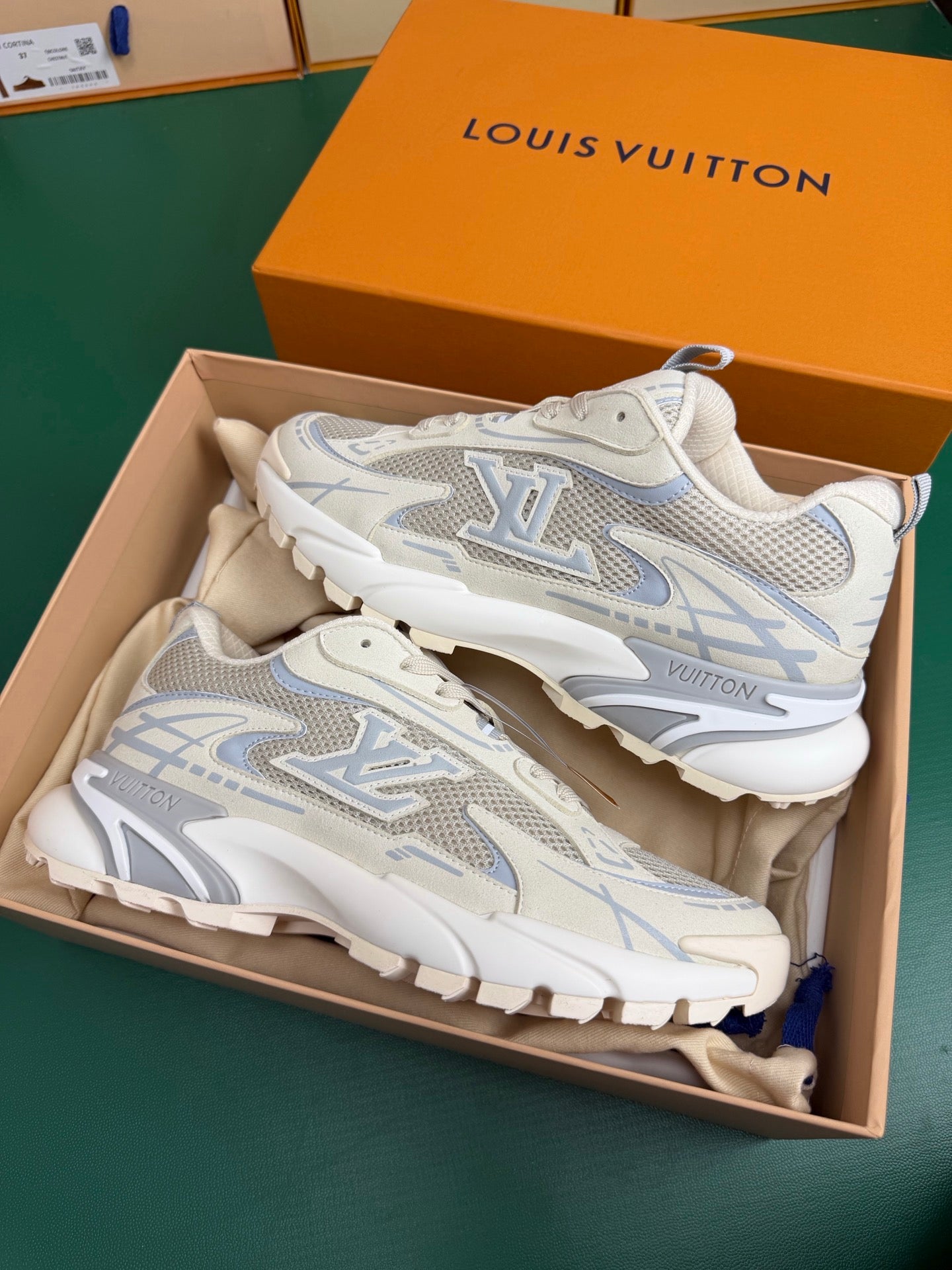 Louis Vuitton Tactic Runner "Beige-Light Blue"