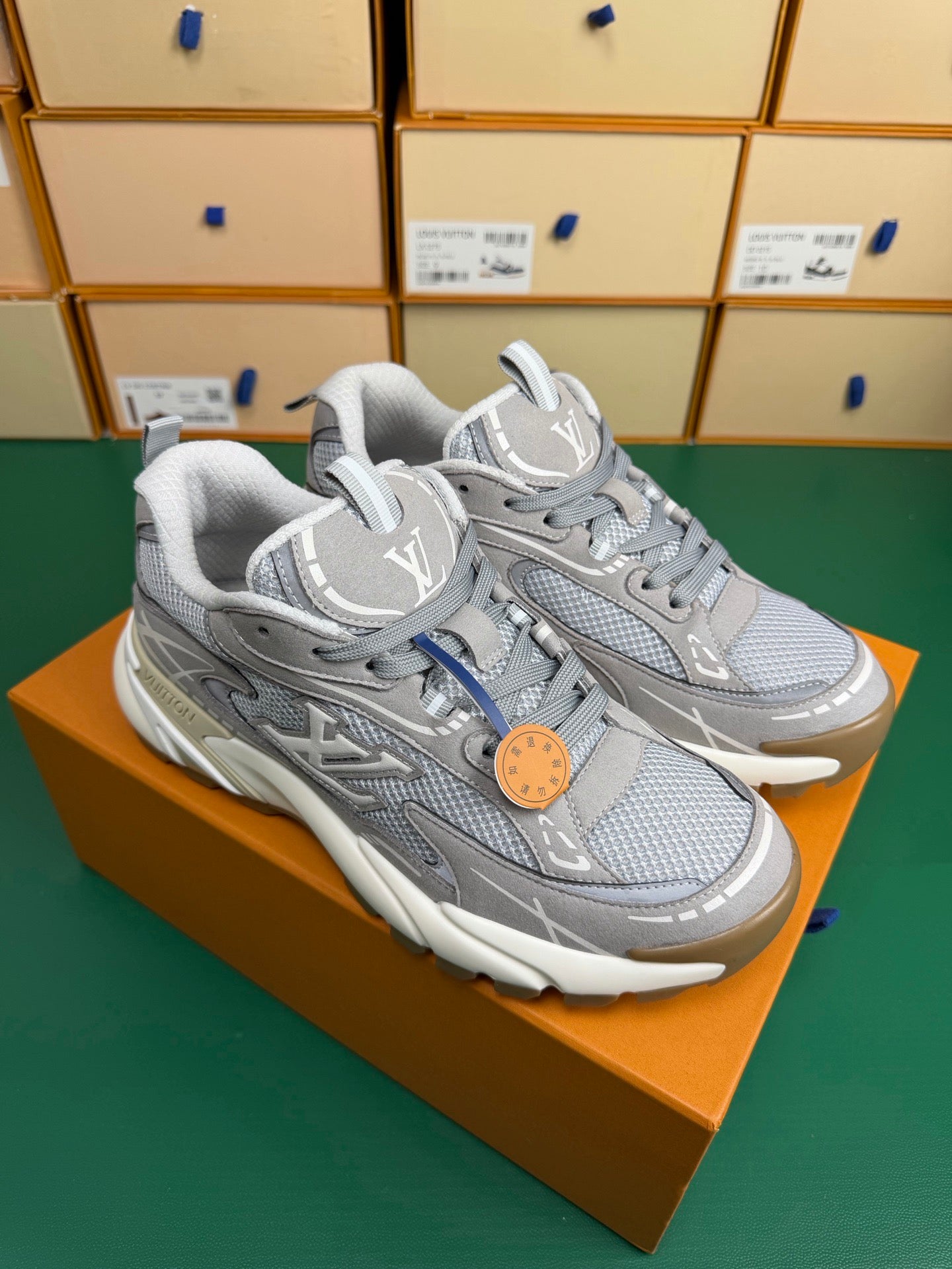 Louis Vuitton Tactic Runner "Grey"