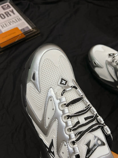 Louis Vuitton Tactic Runner "White-Silver-Black"