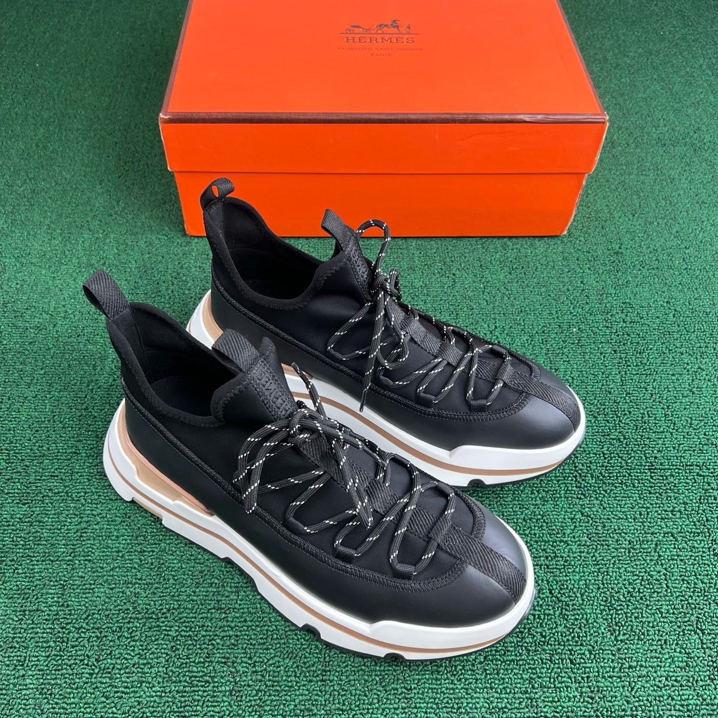 Hermes Moove Sneaker "Noir"