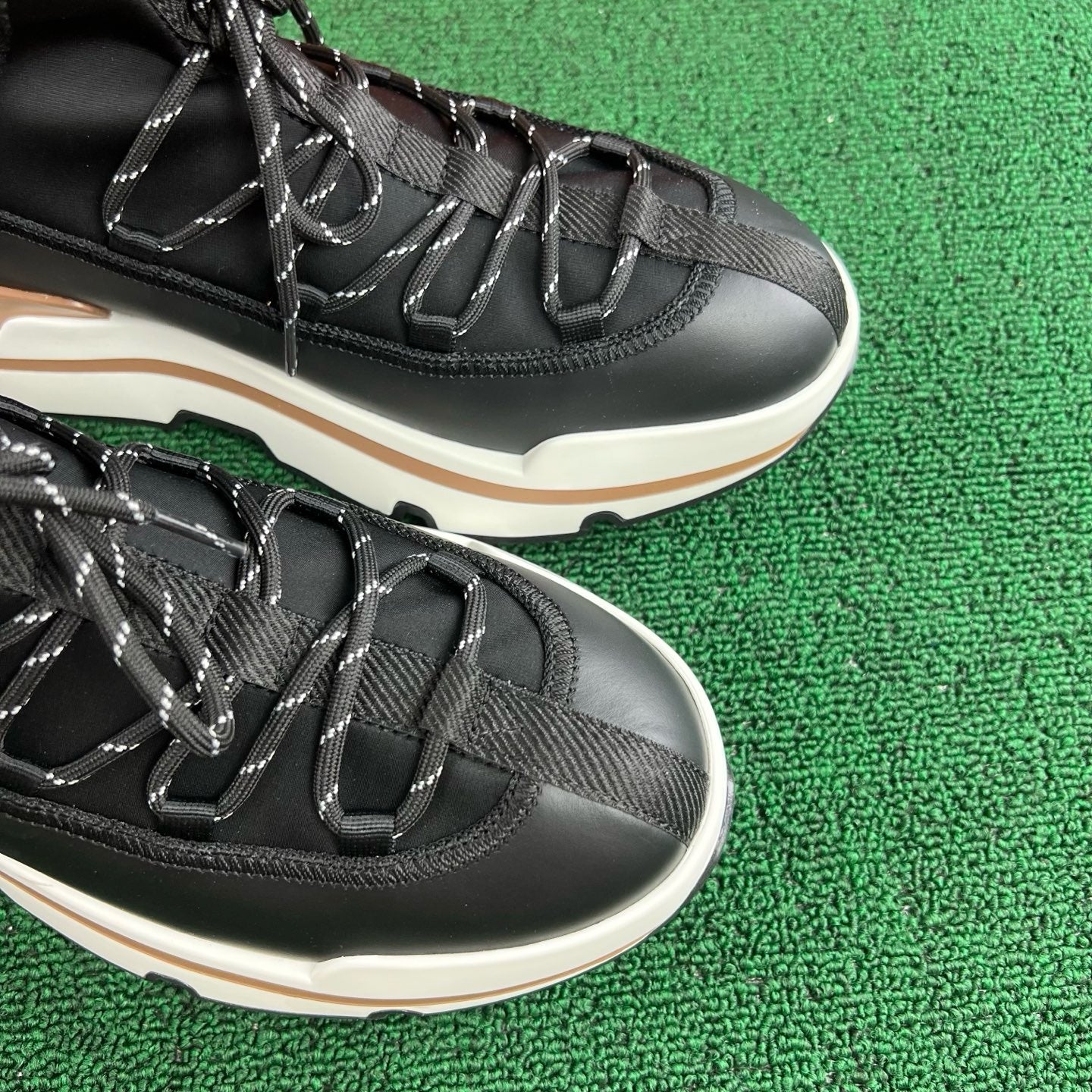 Hermes Moove Sneaker "Noir"