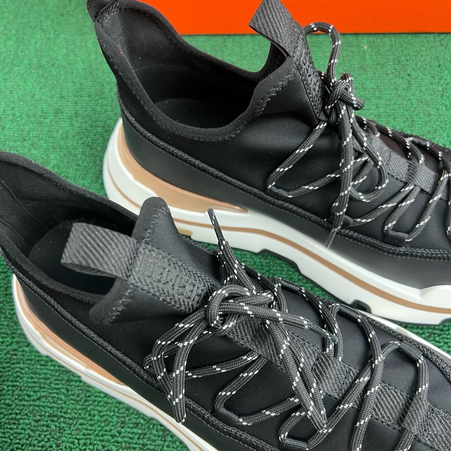 Hermes Moove Sneaker "Noir"