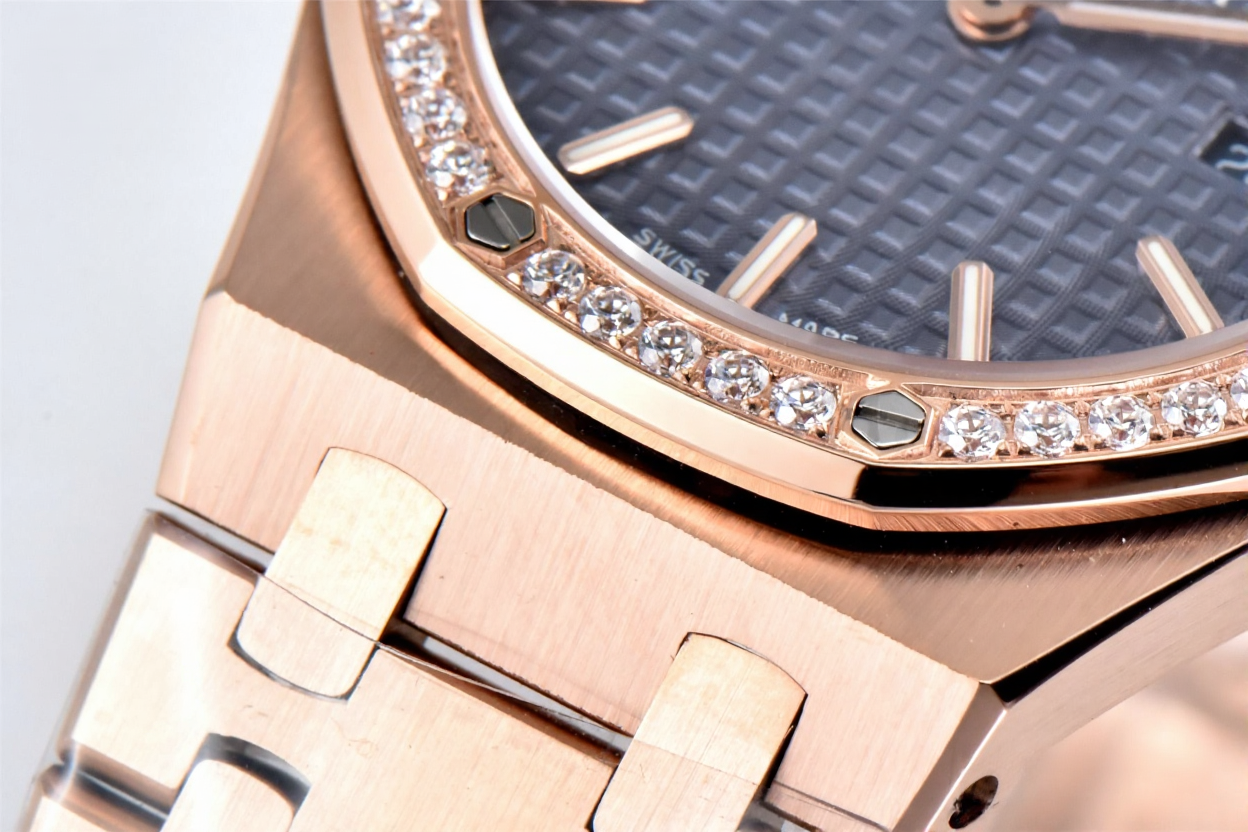 Audemars Piguet Royal Oak 33mm Rose Gold Blue Dial