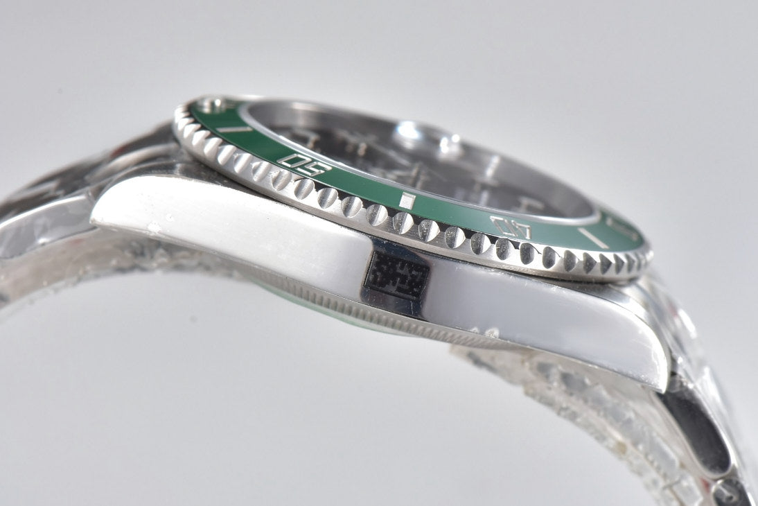 Rolex Submariner 41mm Green Ceramic Black Dial