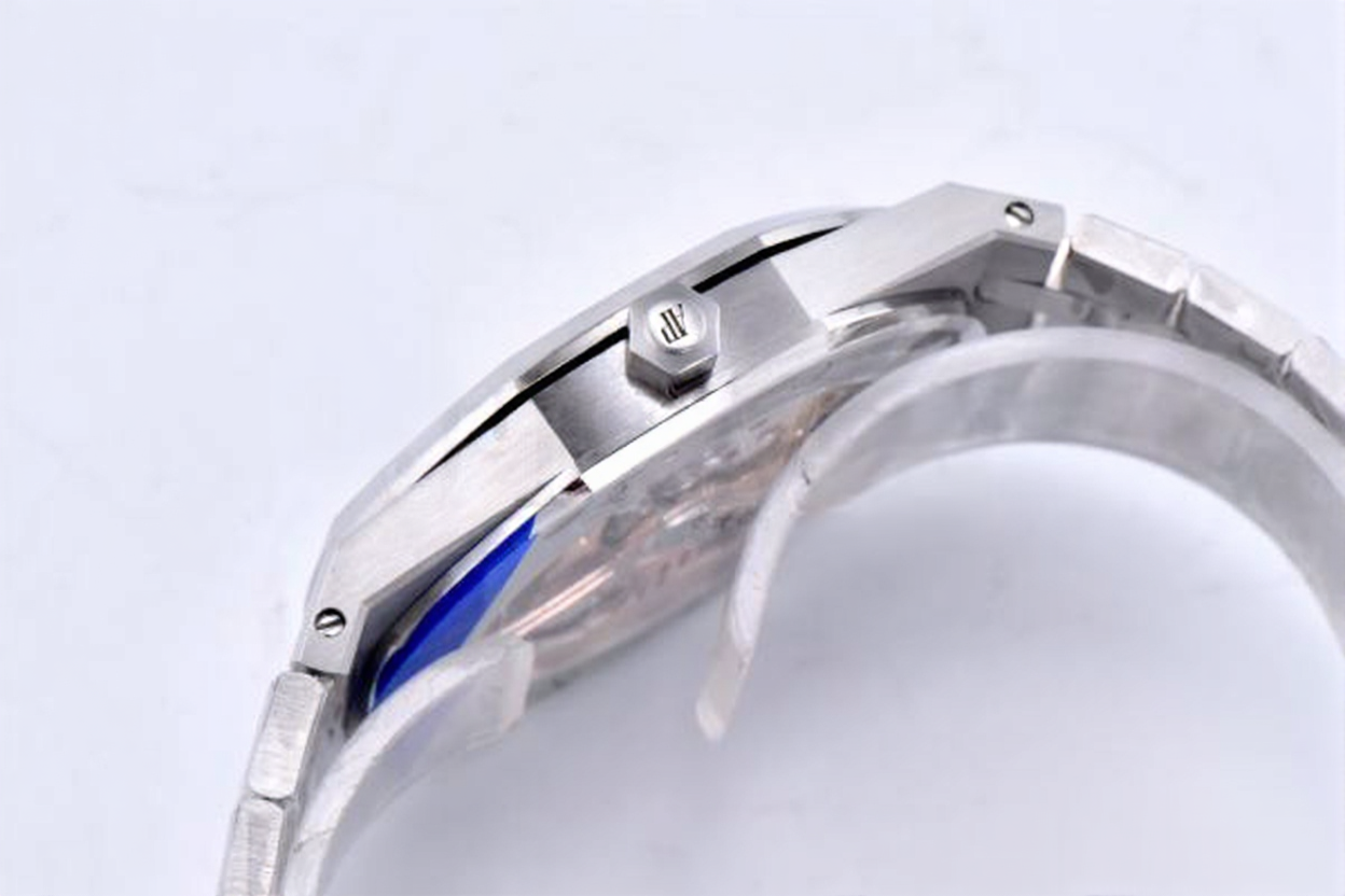 Audemars Piguet Royal Oak 39mm Tuscan Dial