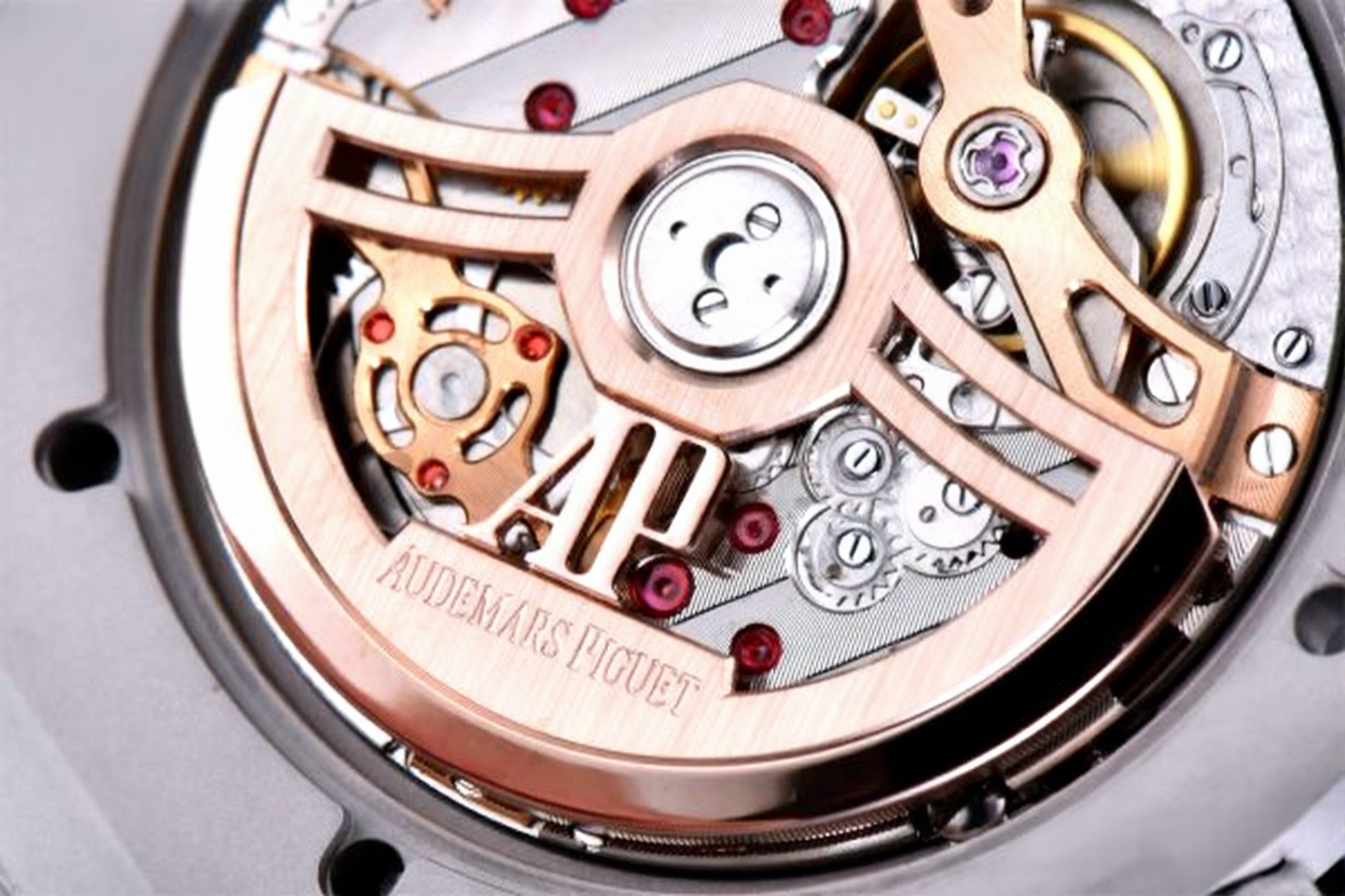 Audemars Piguet Royal Oak 39mm Tuscan Dial