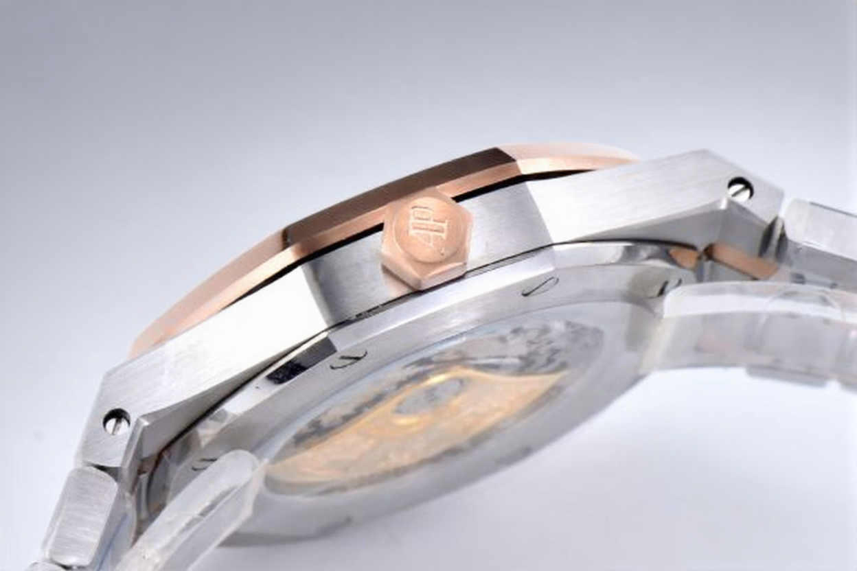 Audemars Piguet Royal Oak 41mm Rose Gold and Steel White Dial