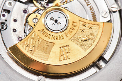 Audemars Piguet Royal Oak 41mm Rose Gold and Steel White Dial