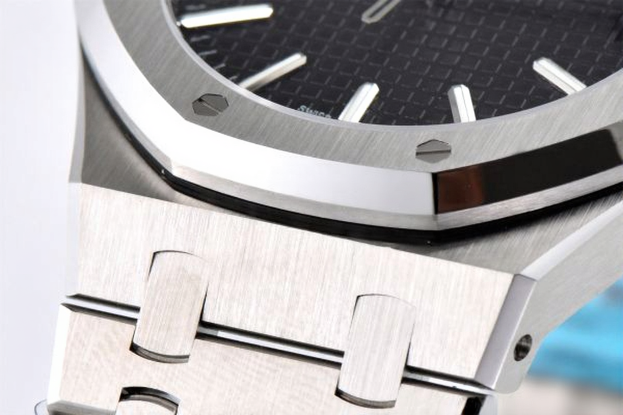 Audemars Piguet Royal Oak 41mm Black Dial