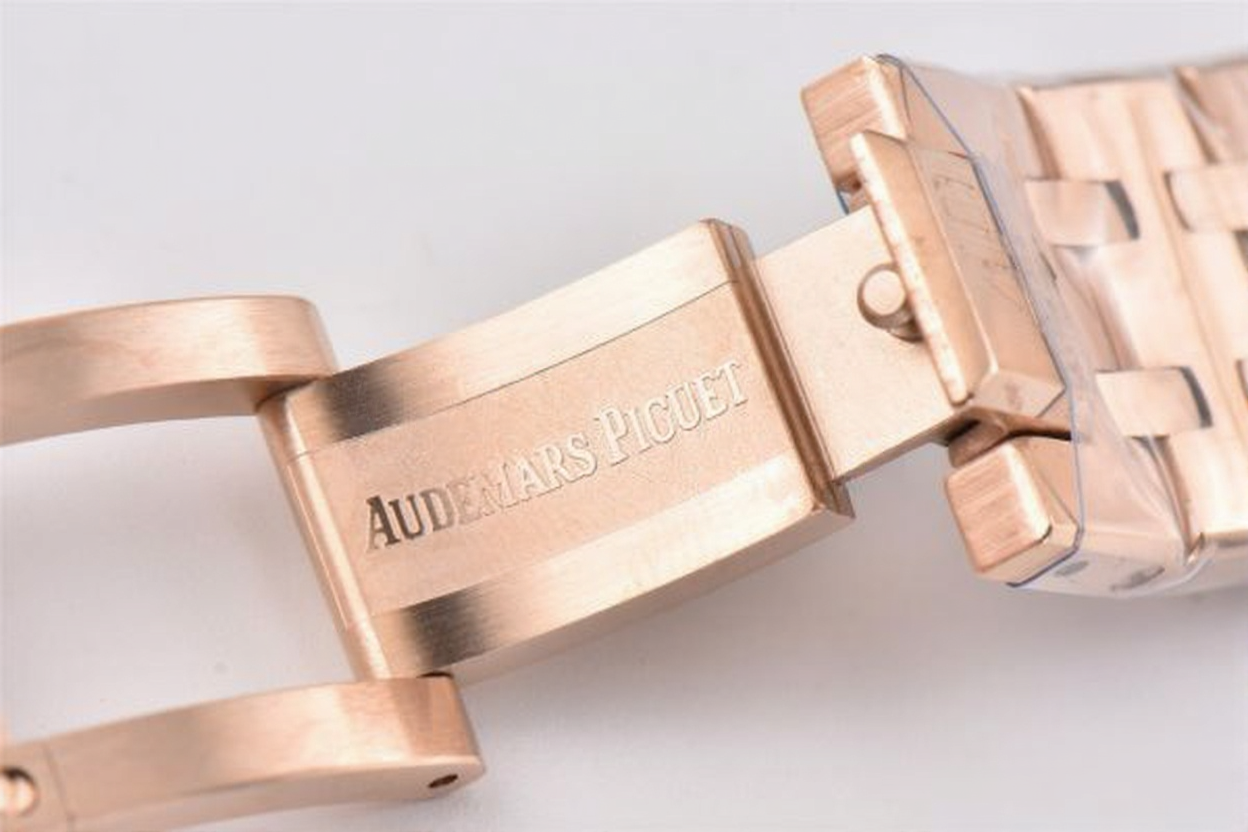 Audemars Piguet Royal Oak 33mm Rose Gold White Dial