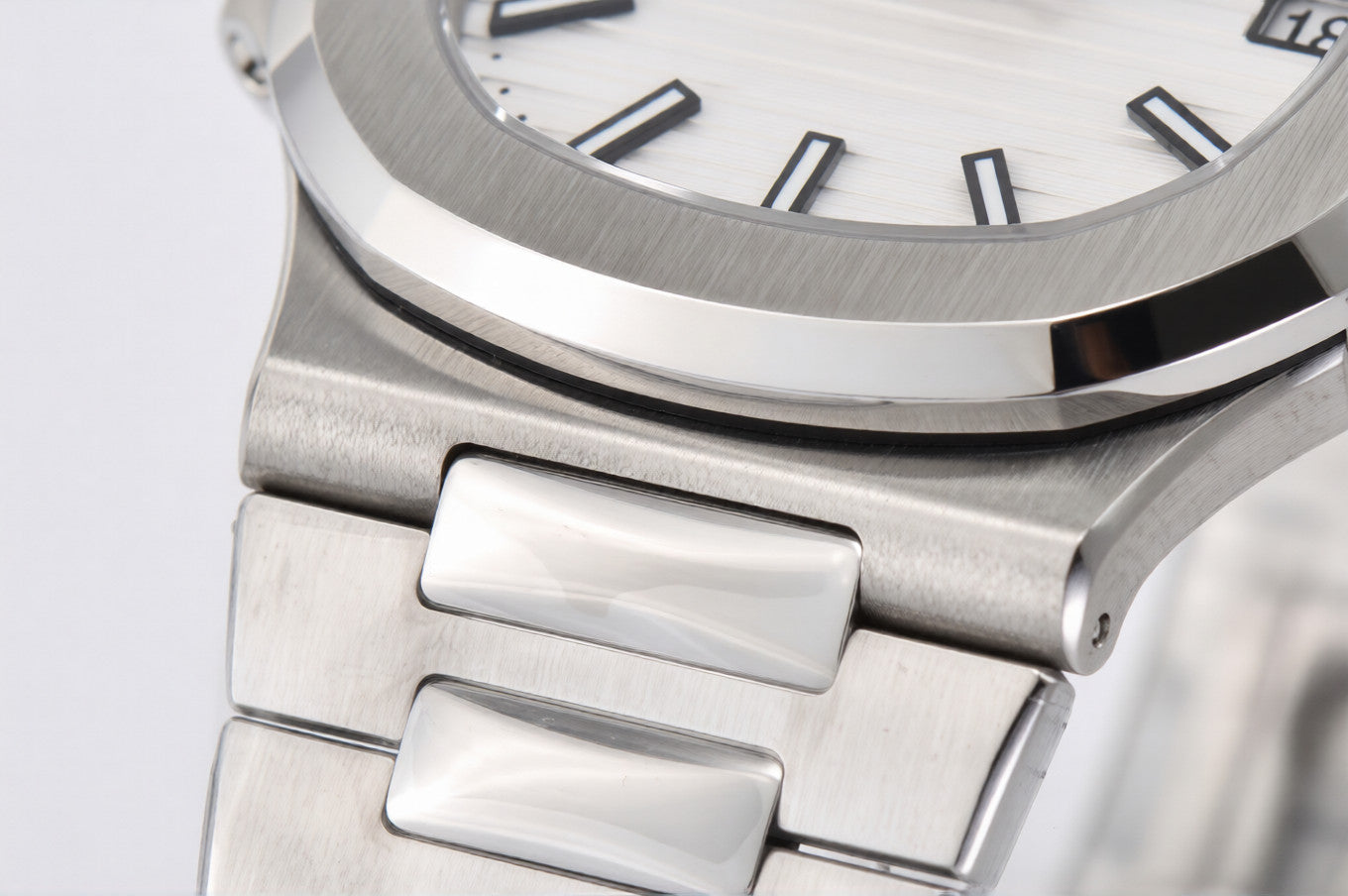 Patek Philippe Nautilus 40mm White Dial