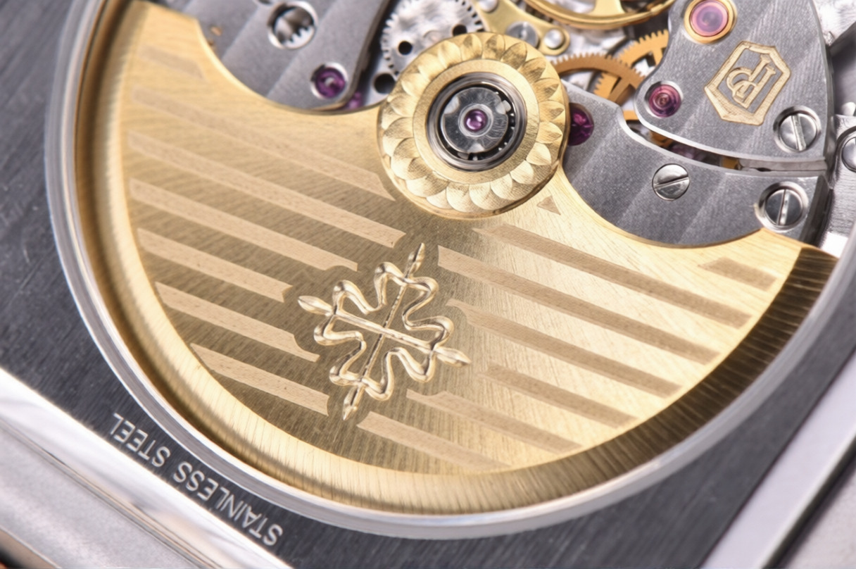 Patek Philippe Cubitus 44mm Green Dial
