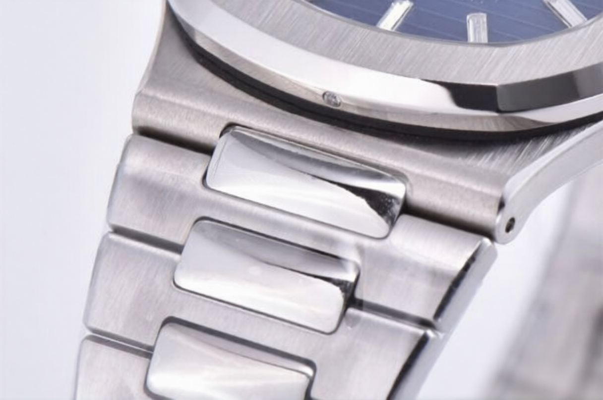Patek Philippe Nautilus 40mm 40Year Anniversary Blue Dial