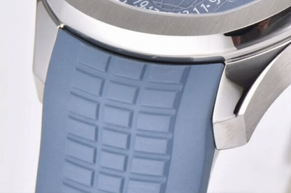 Patek Philippe Aquanaut Blue 40mm Rubber Blue Dial