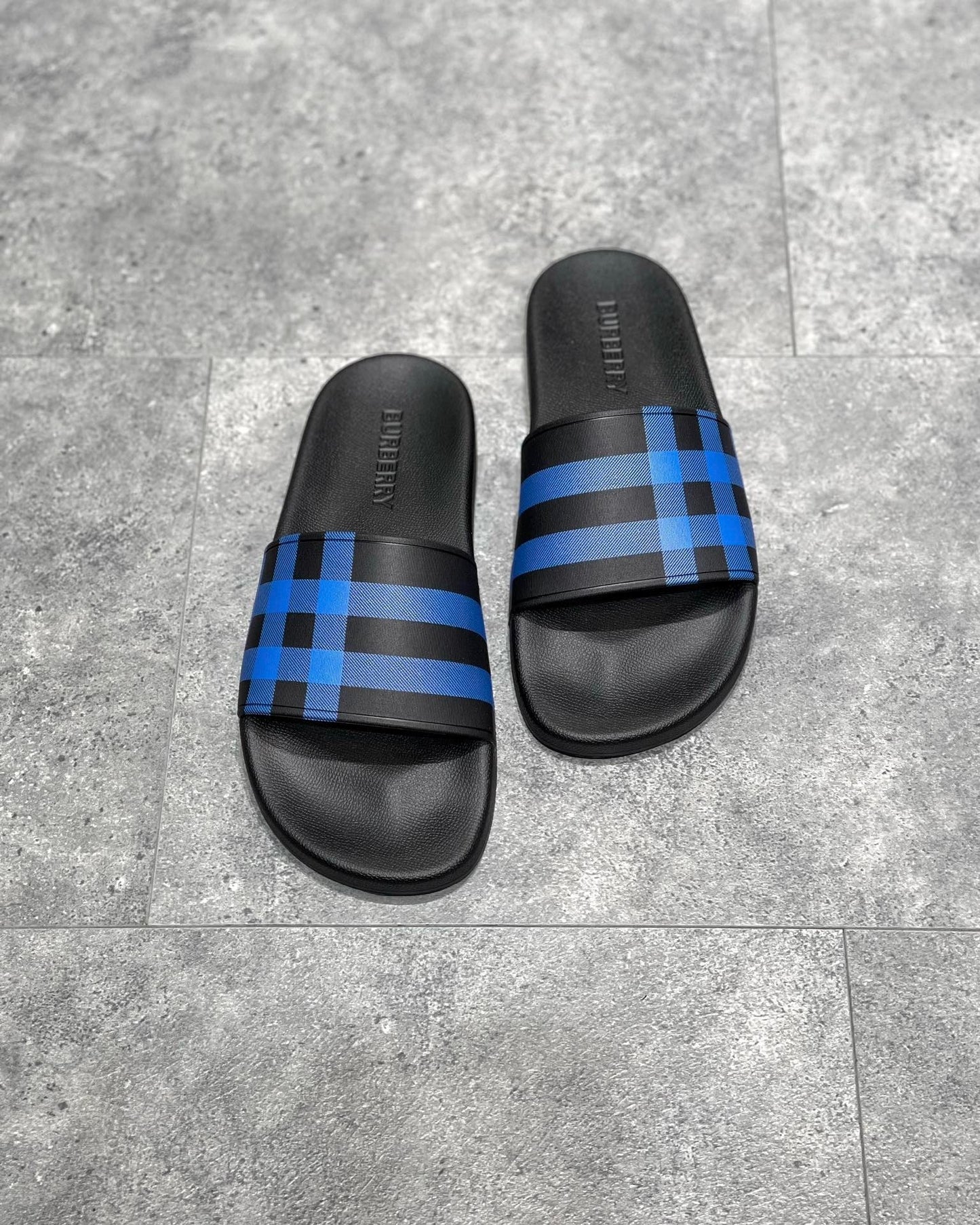 Burberry Furley Check Slides "Conrflower Blue"
