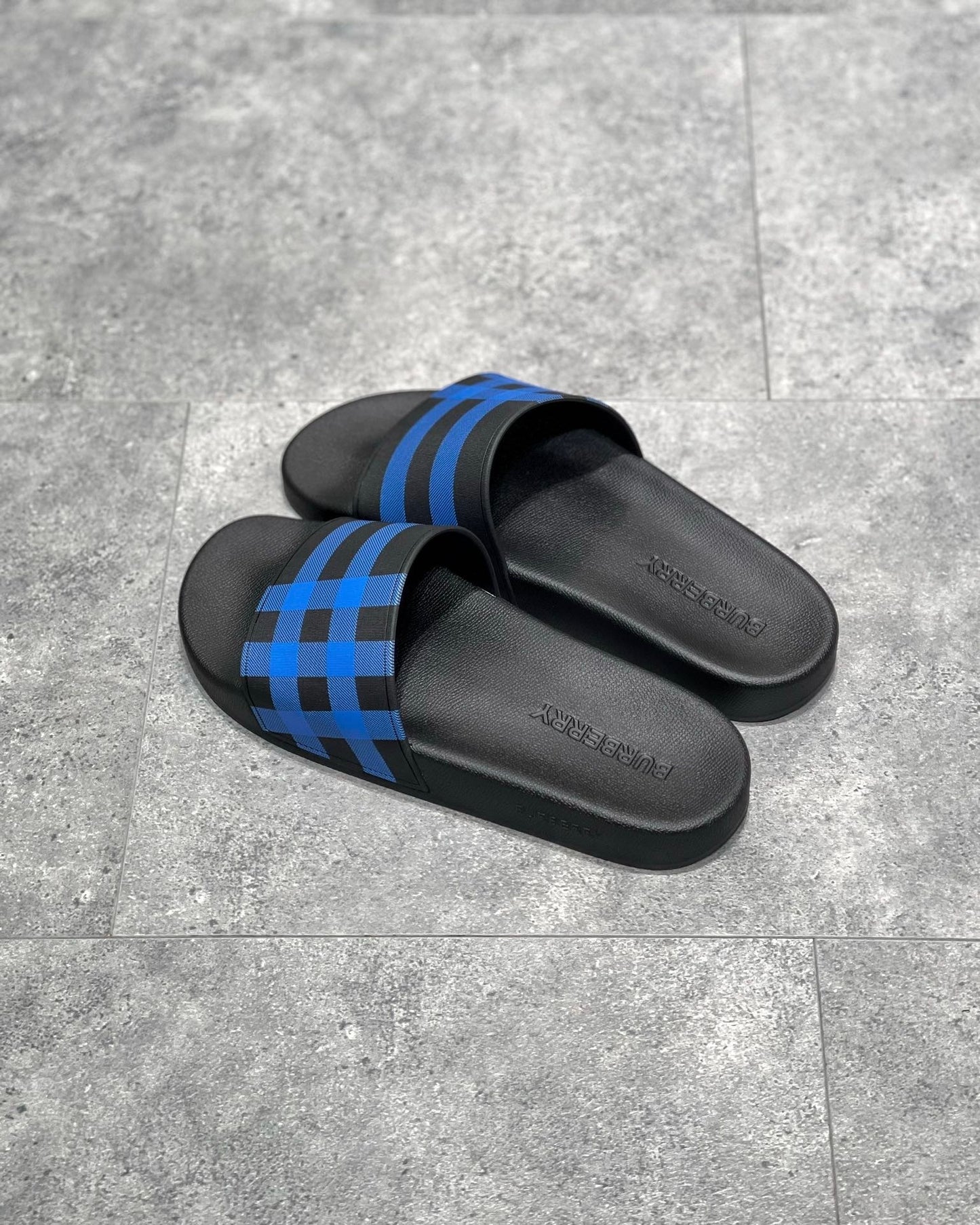 Burberry Furley Check Slides "Conrflower Blue"
