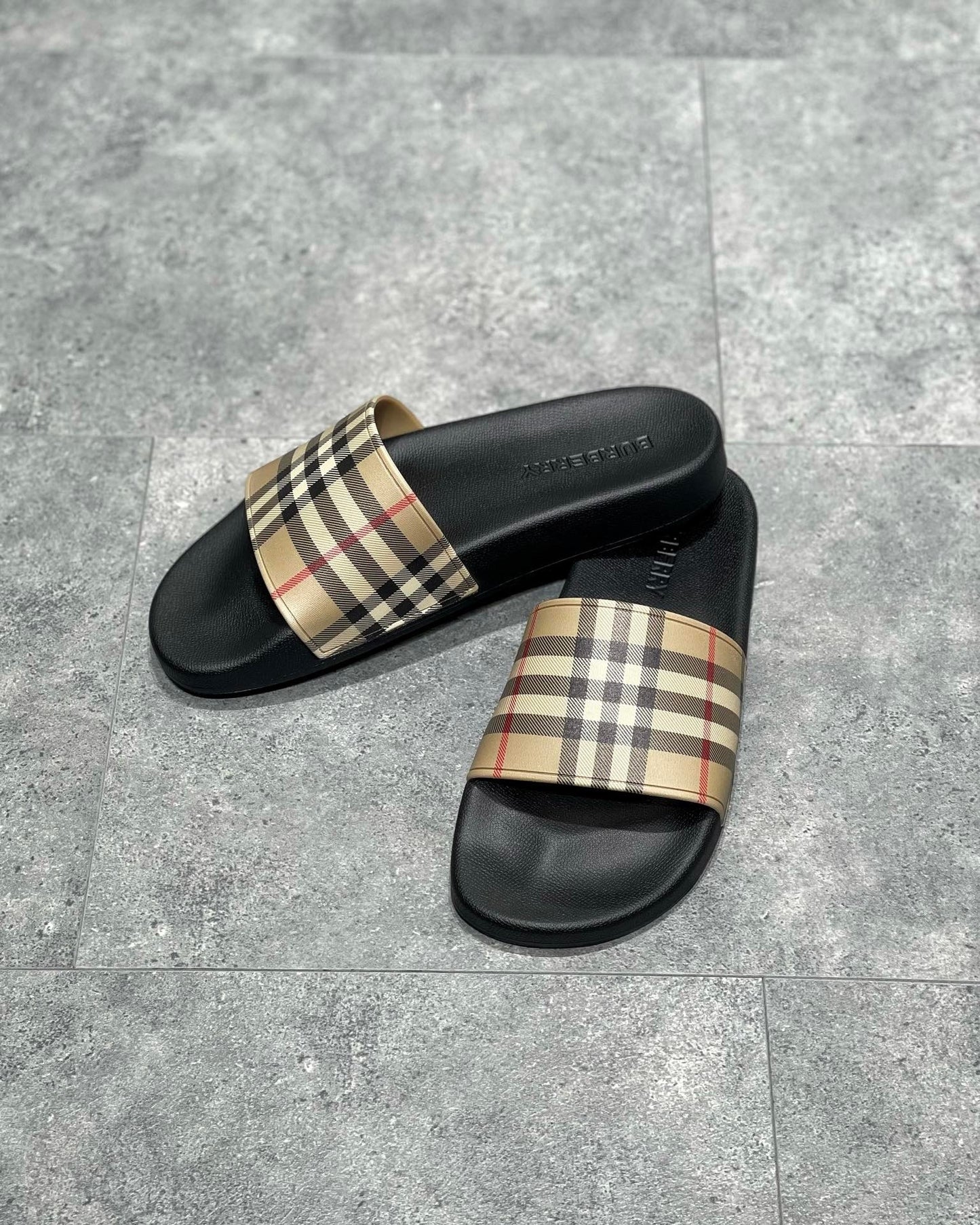 Burberry Furley Check Slides "Archive Beige"
