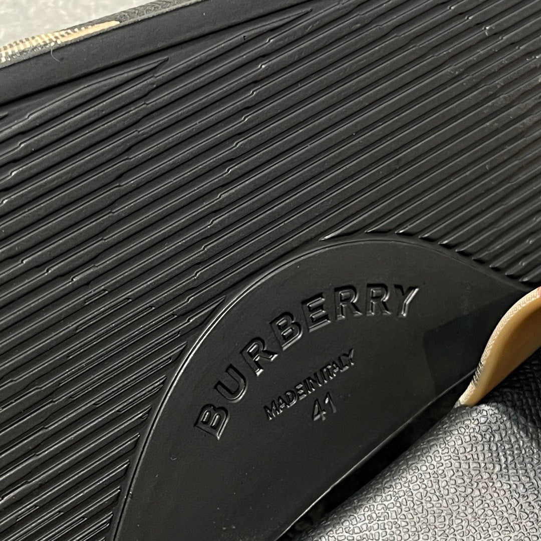 Burberry Furley Check Slides "Archive Beige"