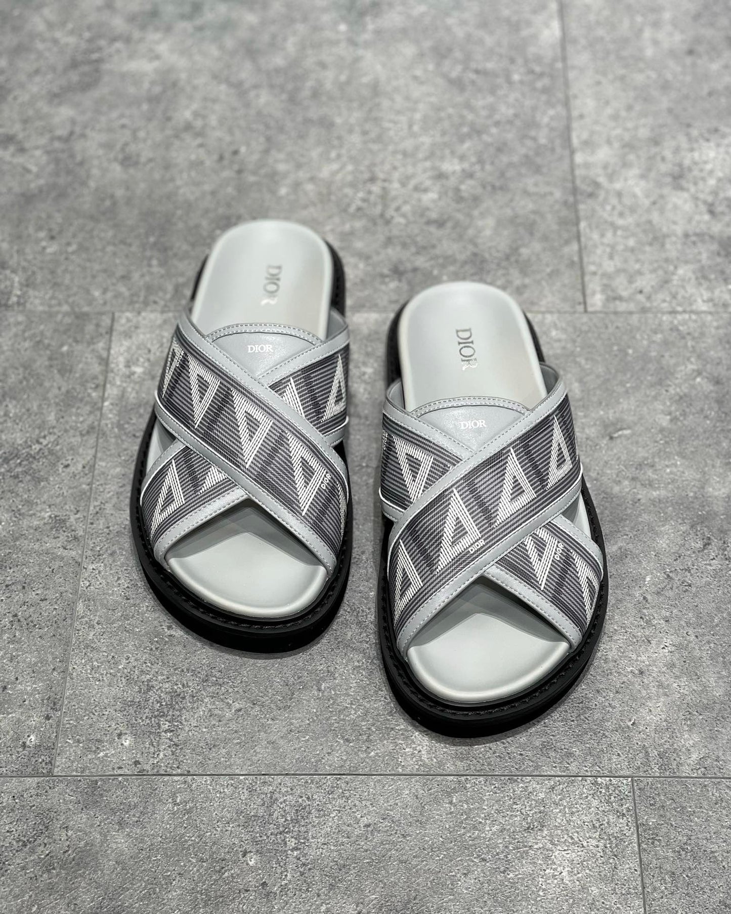 Dior Aqua Slides "CD Diamond Grey"
