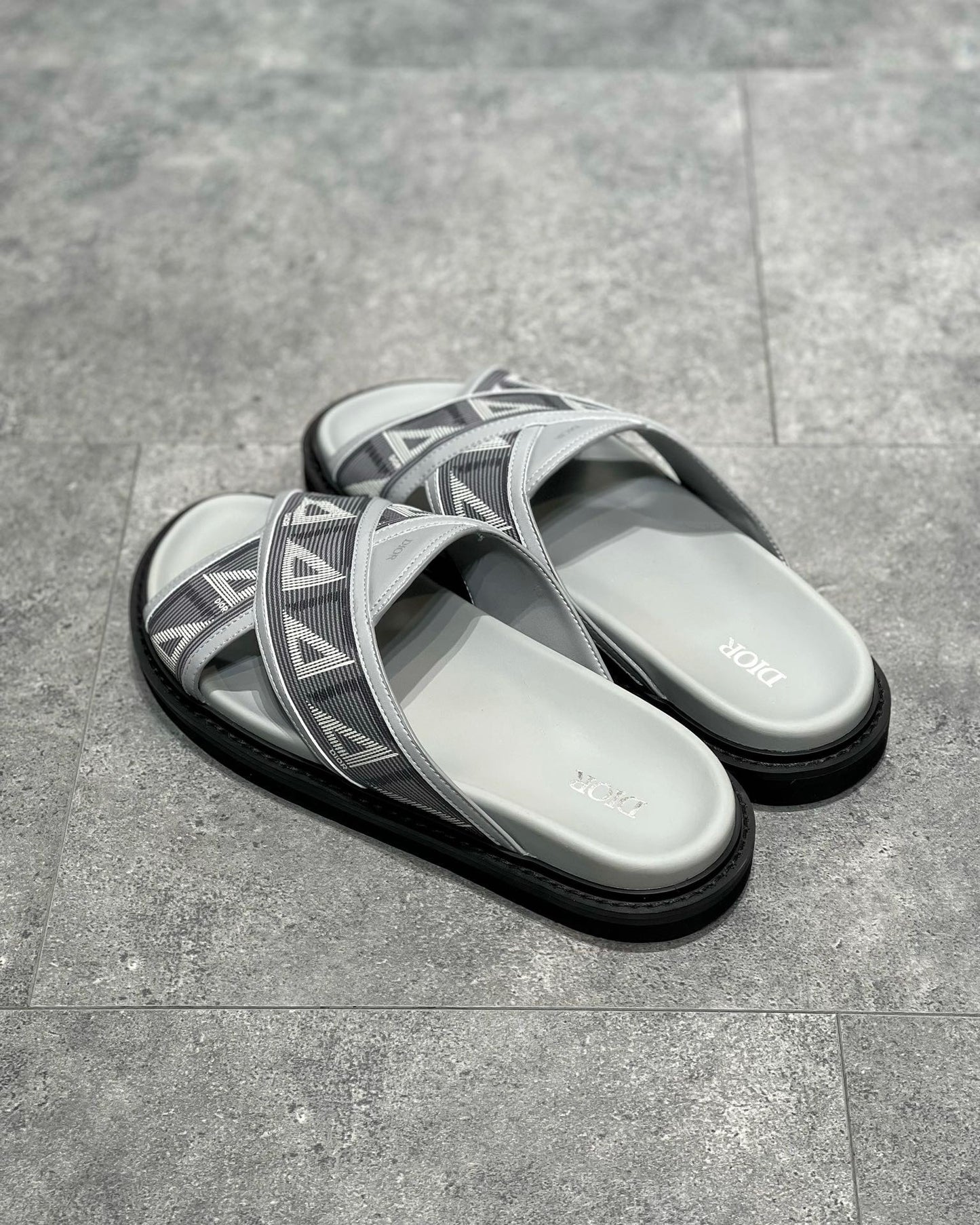 Dior Aqua Slides "CD Diamond Grey"