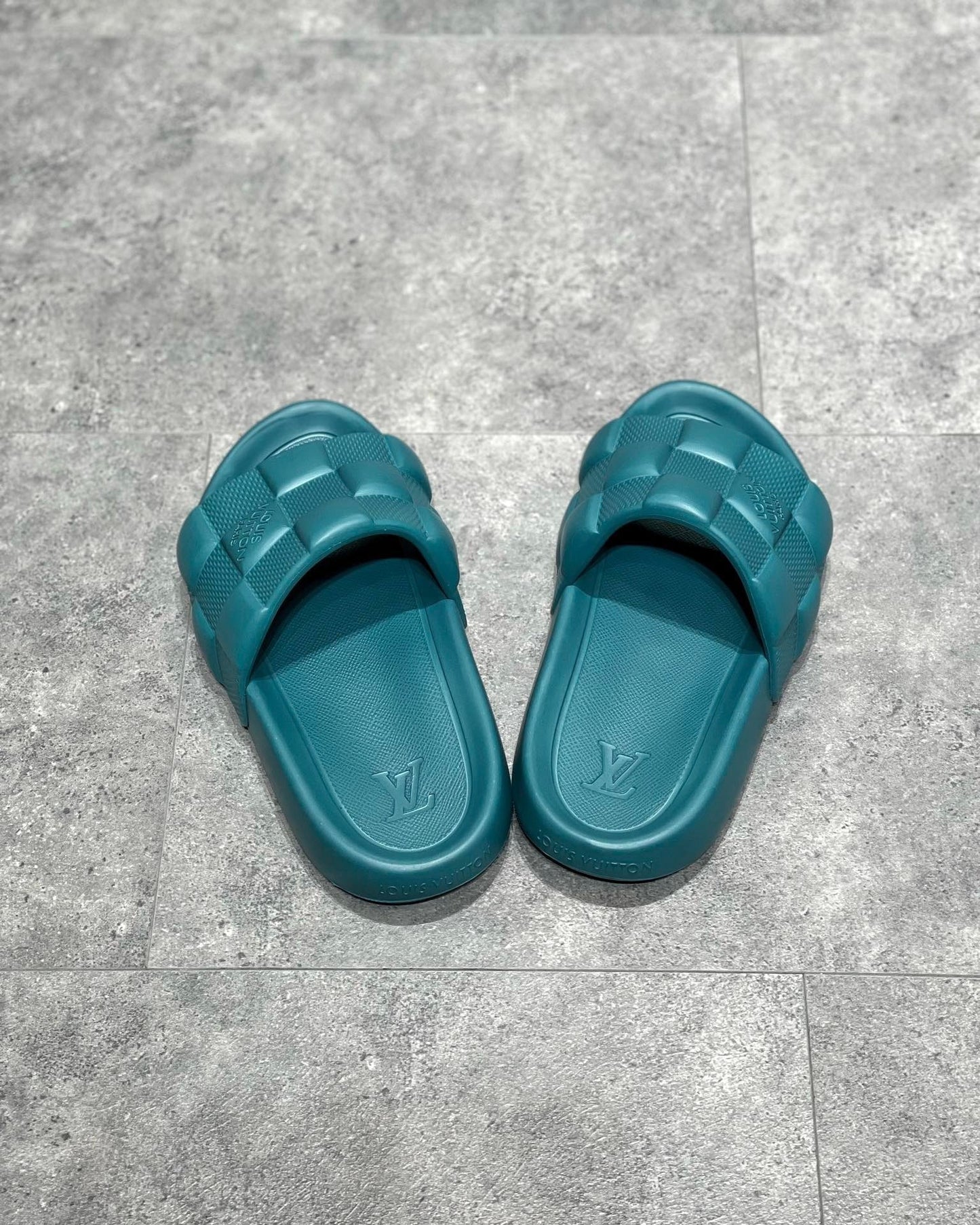 Louis Vuitton Slides