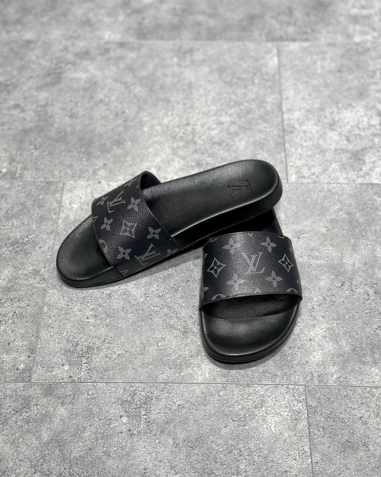 Louis Vuitton Waterfront Slides
