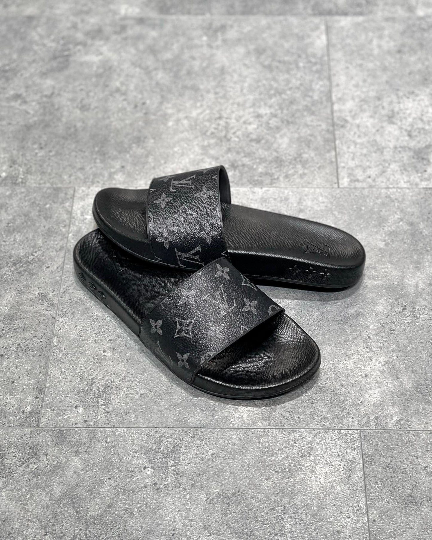 Louis Vuitton Waterfront Slides