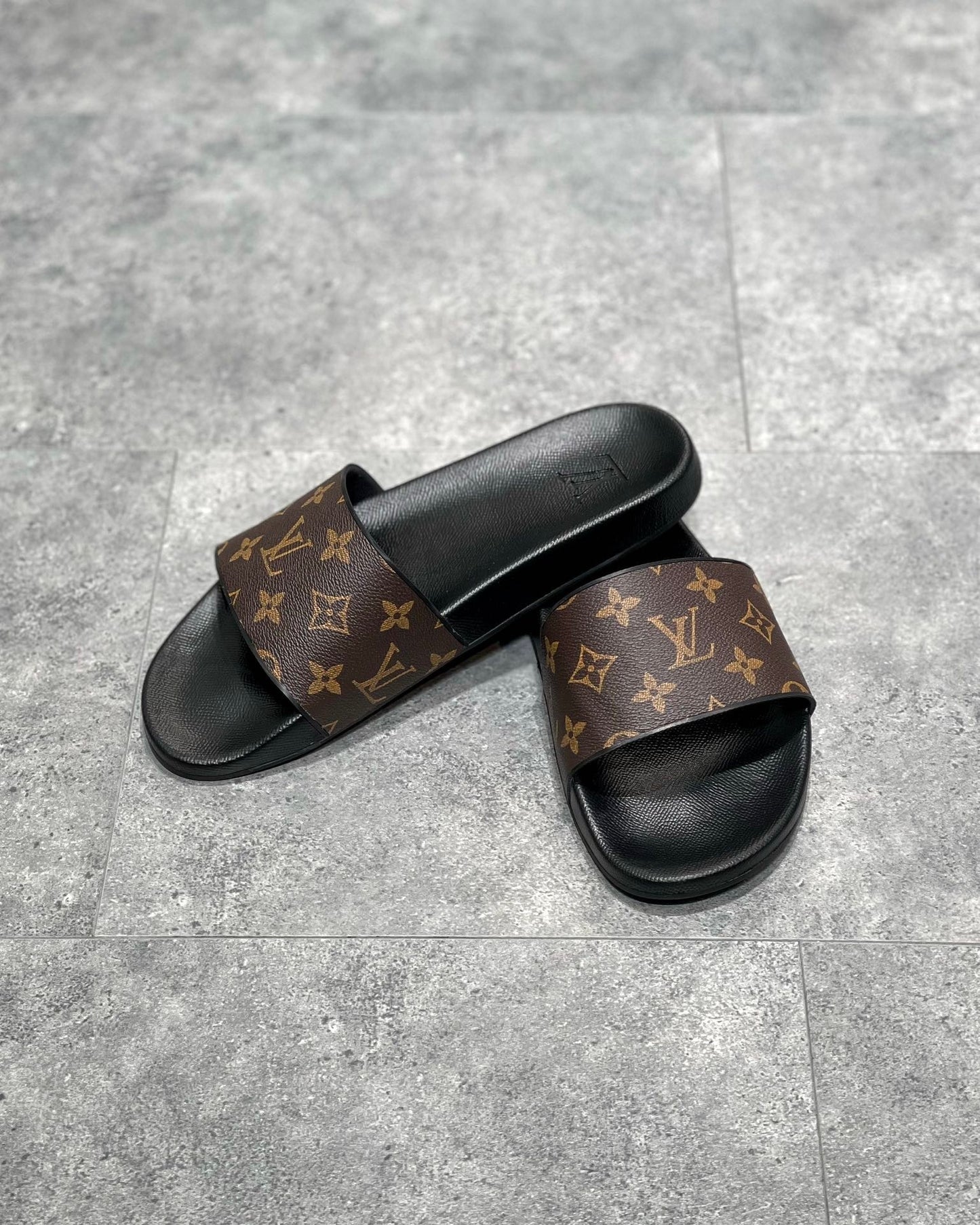 Louis Vuitton Waterfront Slides