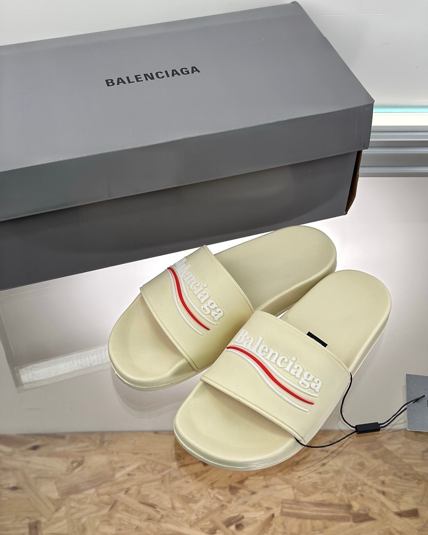 Balenciaga Pool Slides