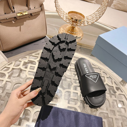 Prada Logo Slides "Black"