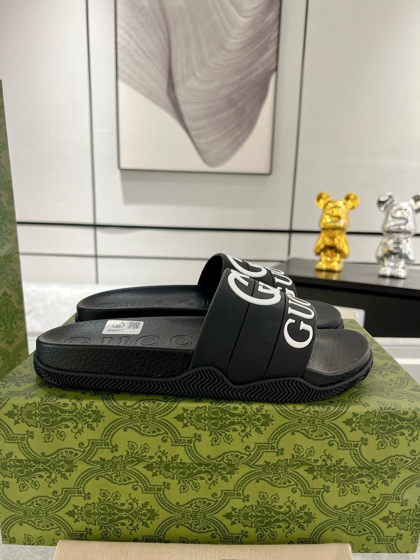Gucci Logo Rubber Slides