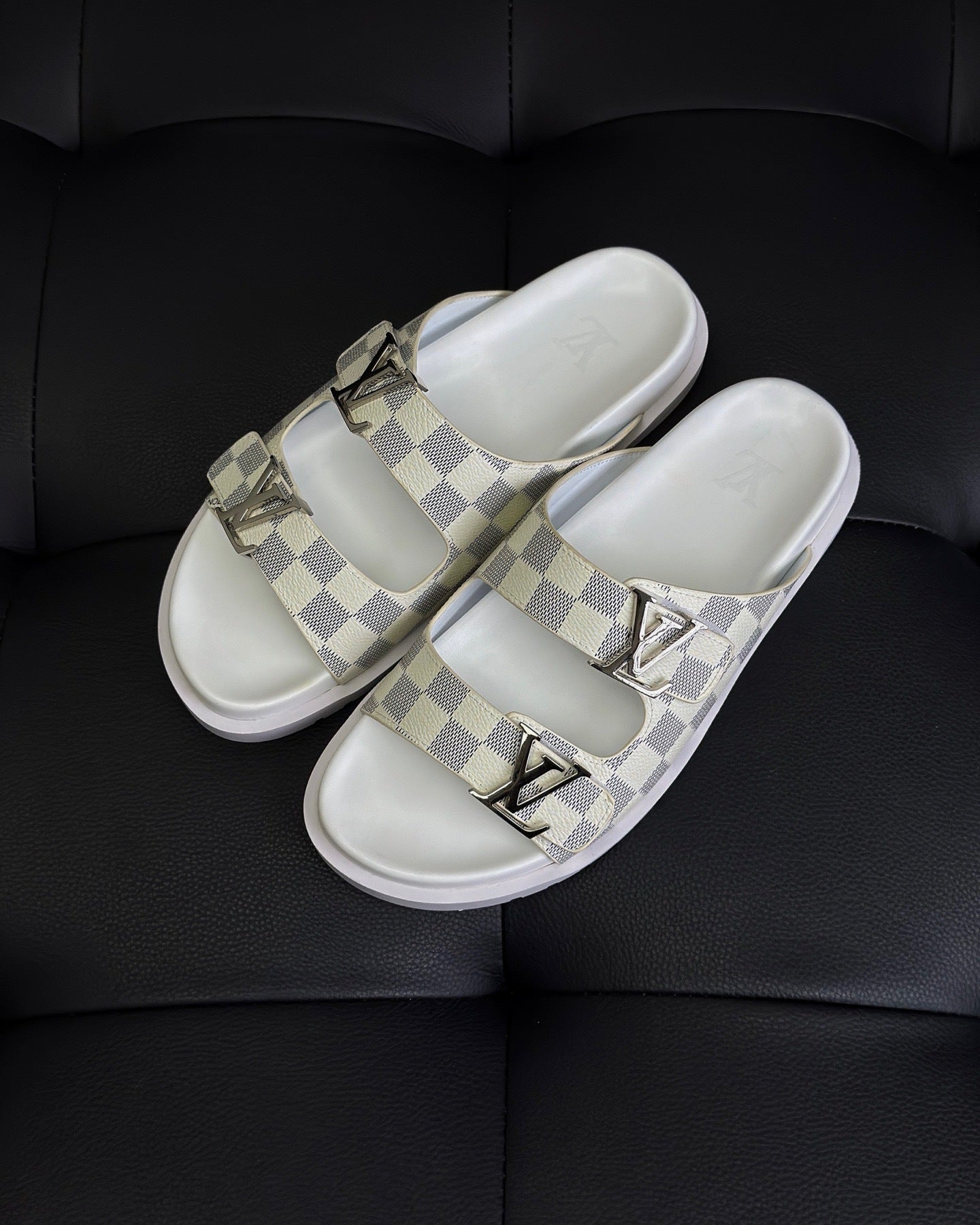 Louis Vuitton Damier Sandals "White"