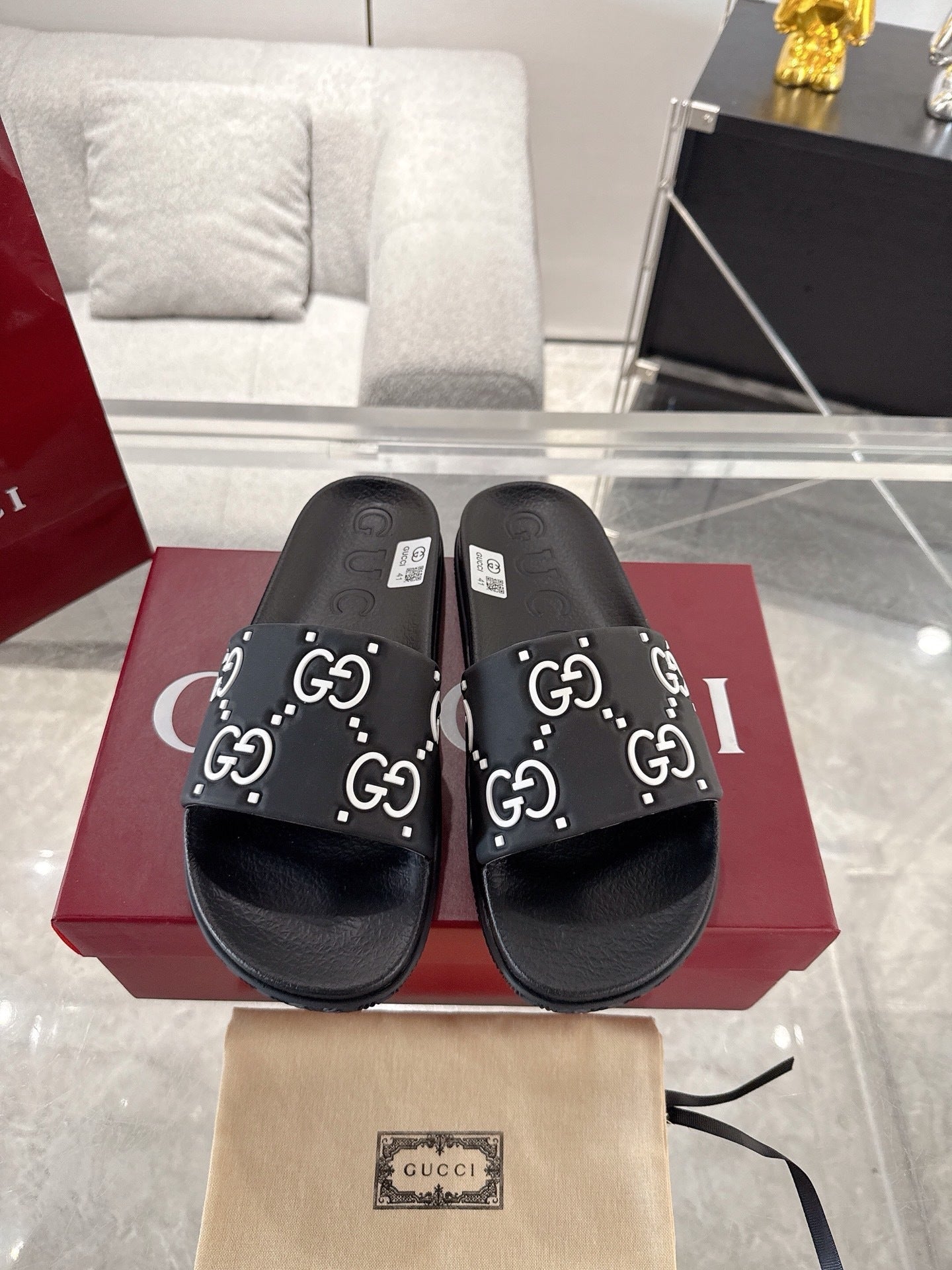 Gucci GG Rubber Slides "Black-White"