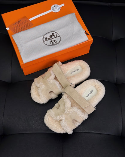Hermes Chypre Sandals "Beige"