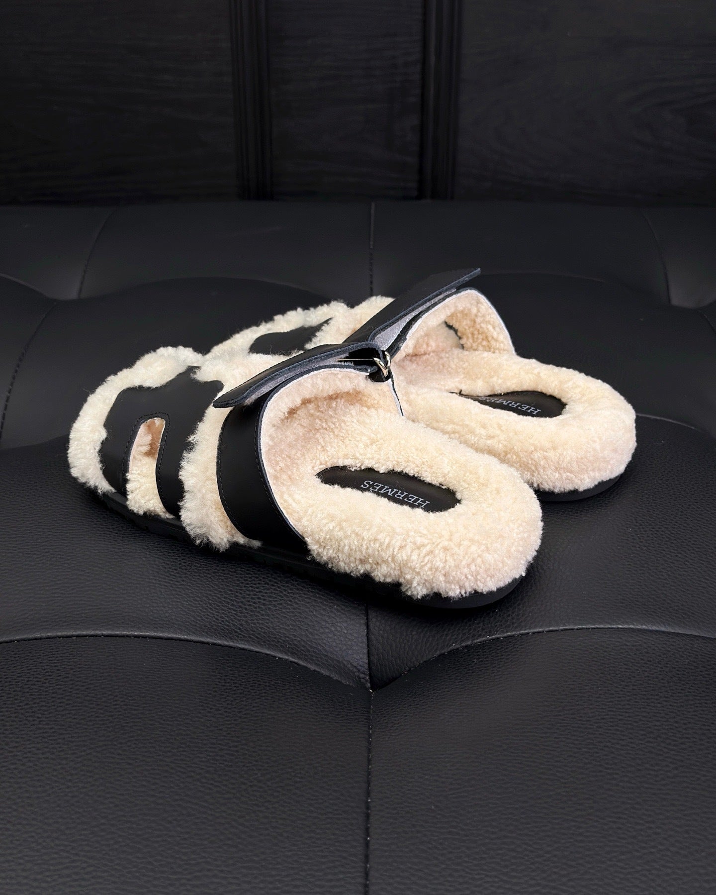 Hermes Chypre Sandals "Noir"