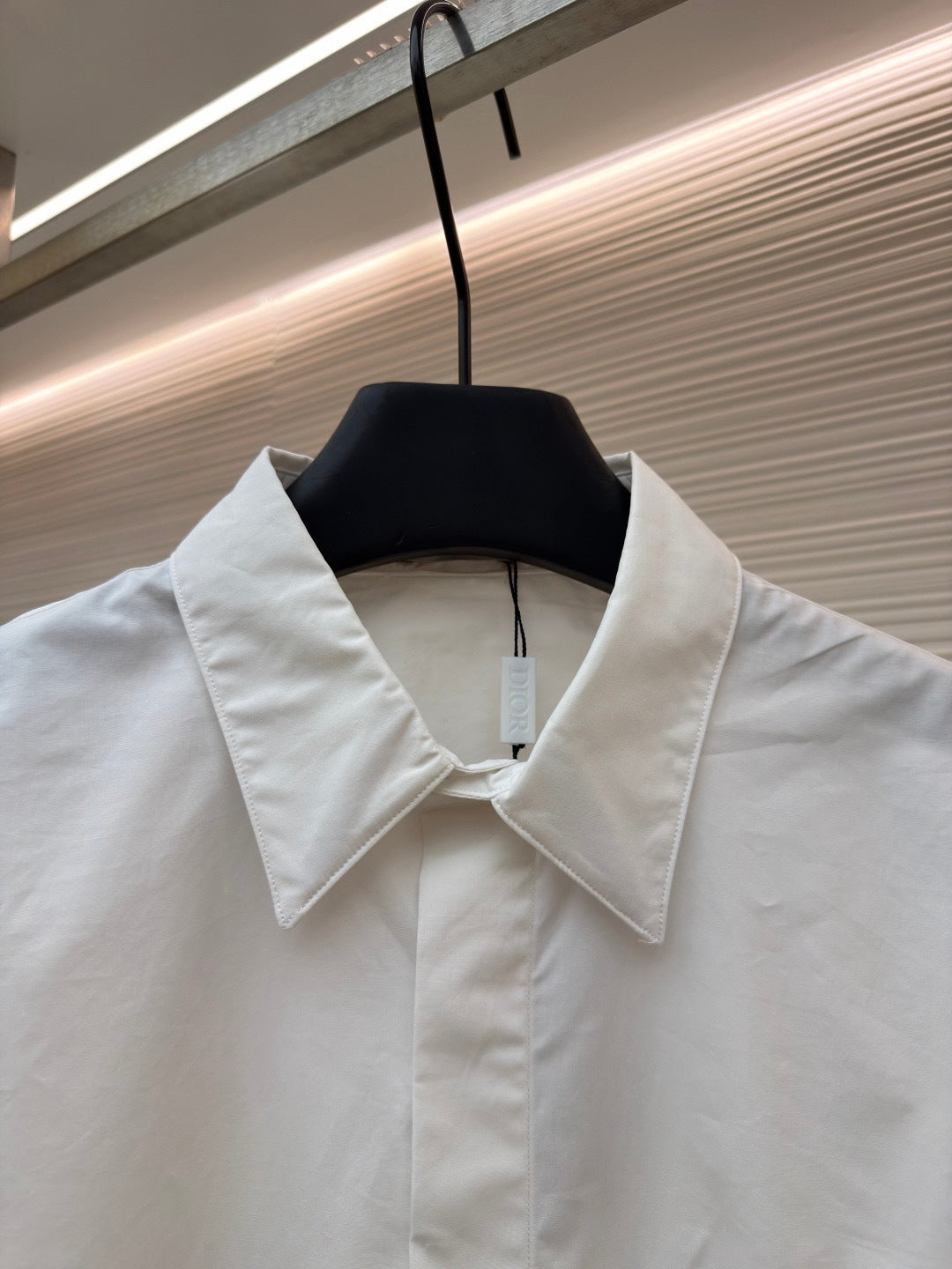 Dior Shirt with CD Box Embroidery
“White Cotton Poplin”