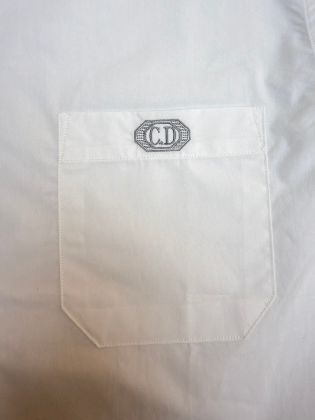 Dior Shirt with CD Box Embroidery
“White Cotton Poplin”