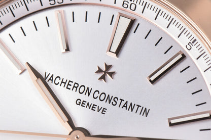 Vacheron Constantin Overseas 41mm Rose Gold Bracelet Silver Dial
