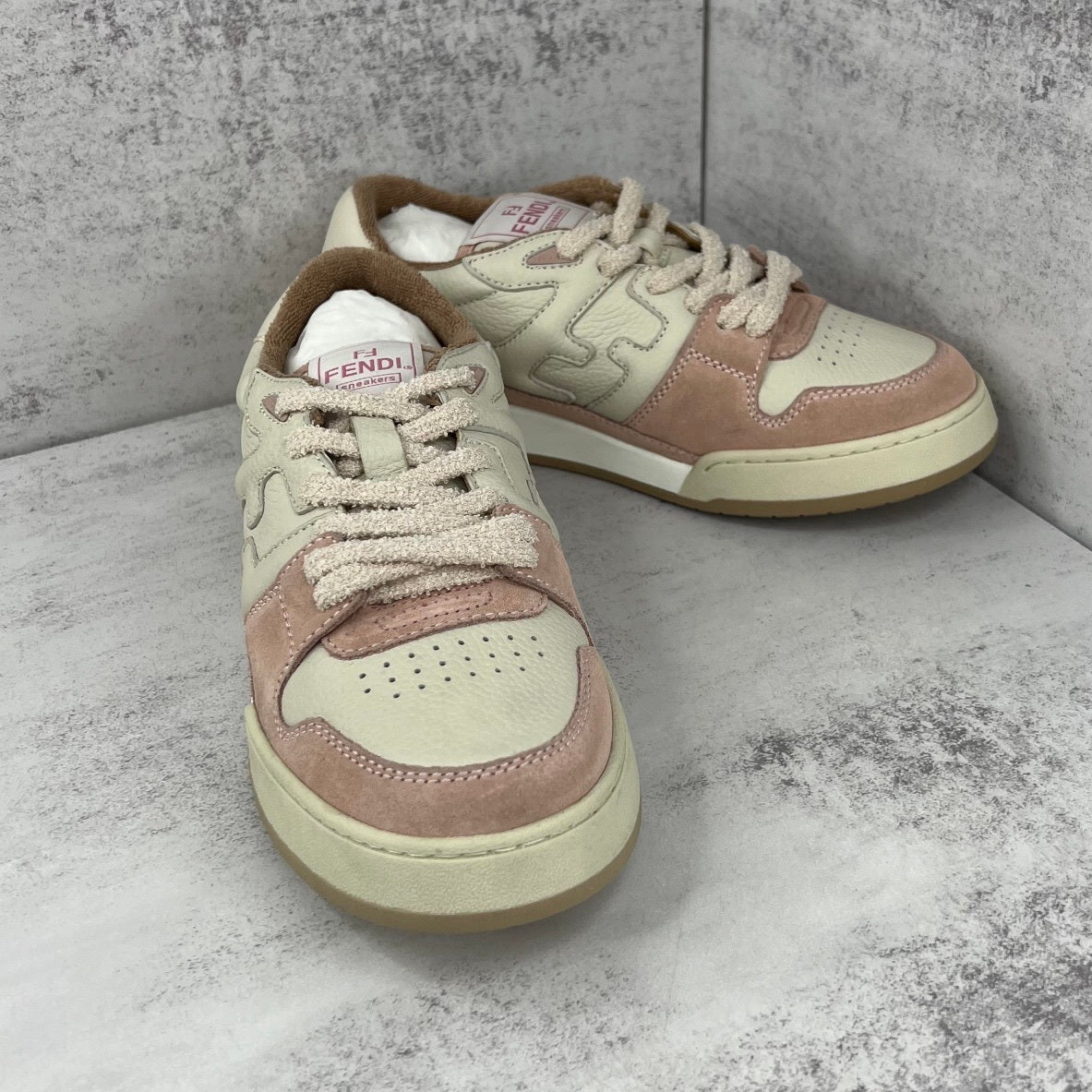 Fendi Match "Beige-Pink"