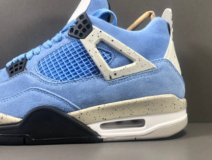 Air Jordan 4 Retro "University Blue"