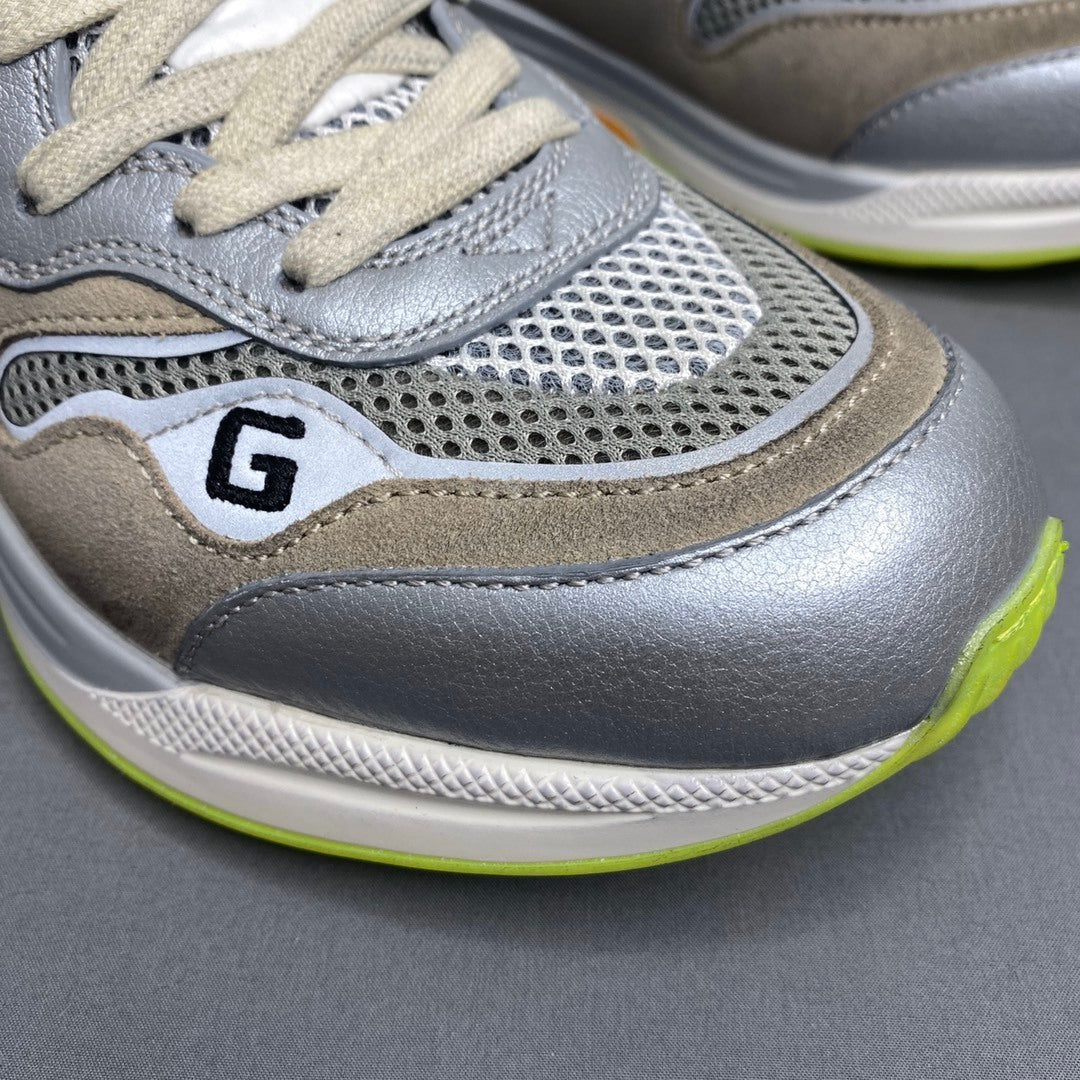 Gucci Ultrapace "Silver"