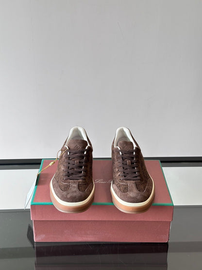 Loro Piana Tennis Walk "Brown"