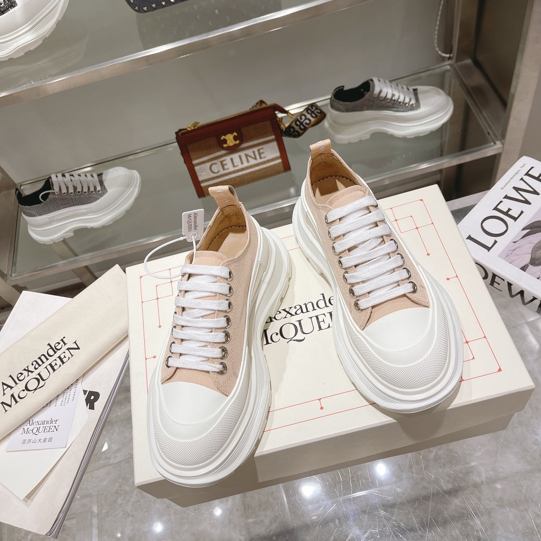 Alexander McQueen Tread Slick Low "Pink"