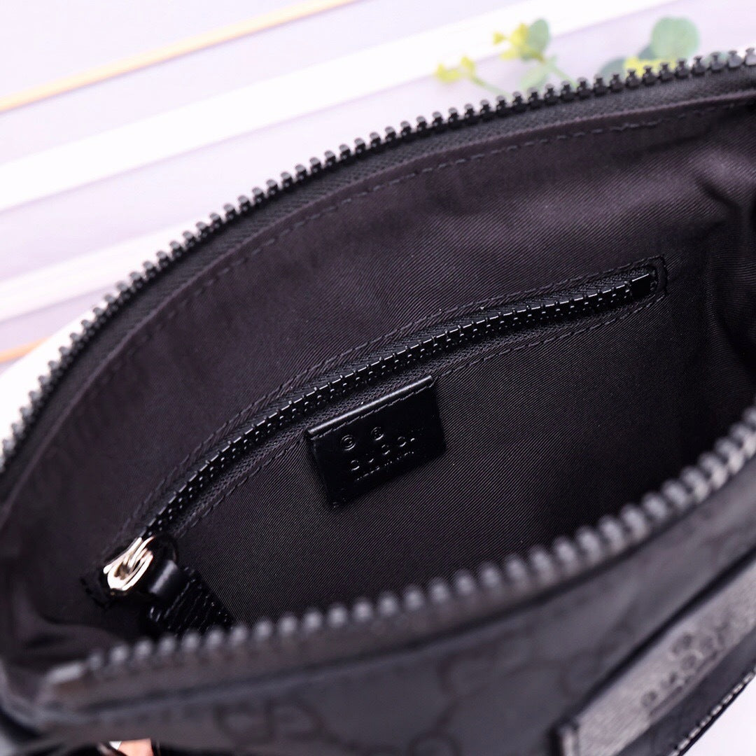 Gucci GG Messenger Bag