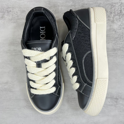 Dior B33 "Black"