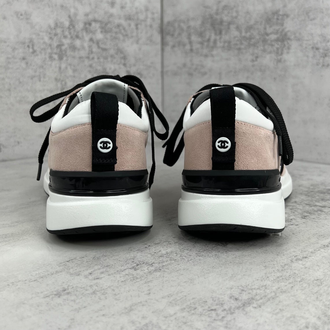 Chanel 22P Low "Pink-Grey-Black"